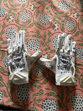 Battle flag football gloves-wide receiver YM